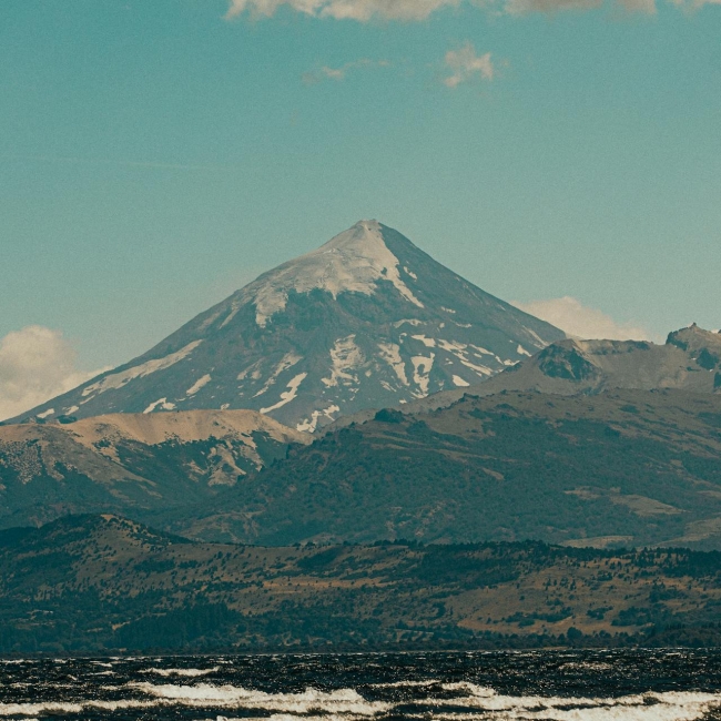 VOLCAN LANIN y LAGO HUECHULAUFQUEN