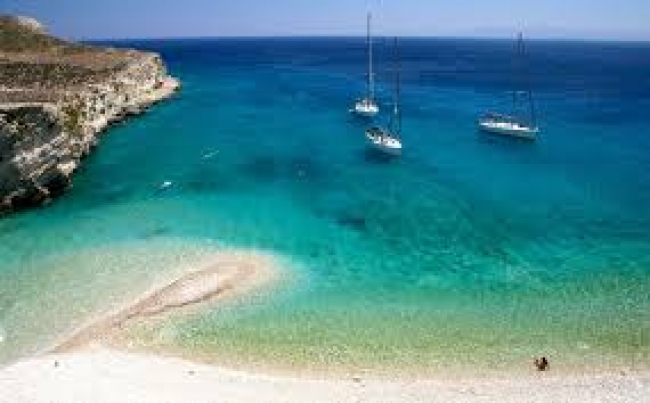EXCURSIN A LAS ISLAS DE DELOS Y RHENIA EN BARCO TPICO