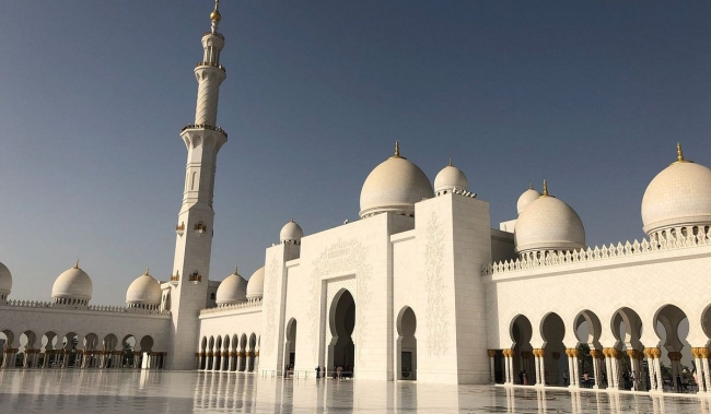 DIA COMPLETO A ABU DHABI CON ALMUERZO