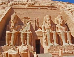 EXCURSIN A LOS TEMPLOS DE ABU SIMBEL POR CARRETERA